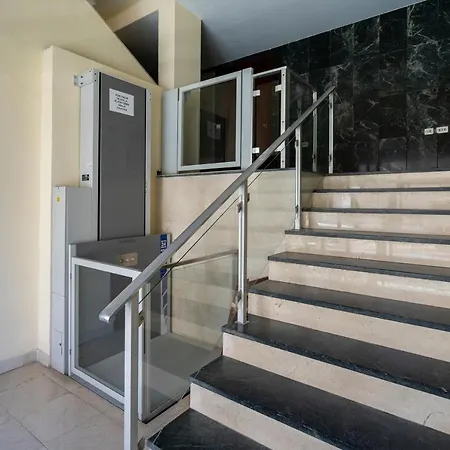 & Kids - Free Parking - Sea Views Appartement